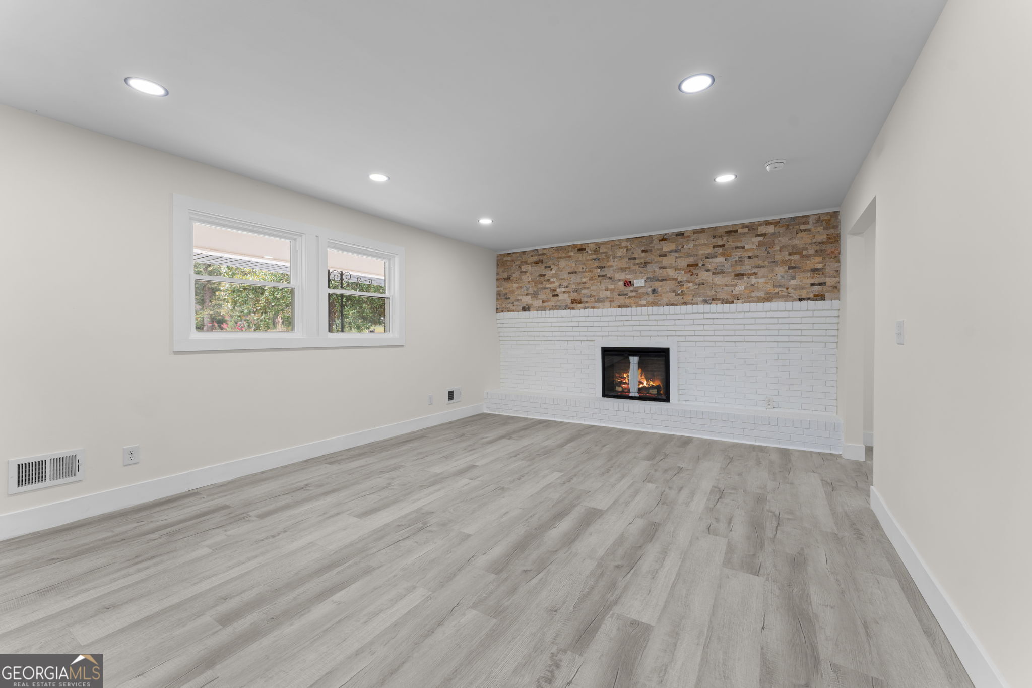 504 Ashby Way Property Photo 10