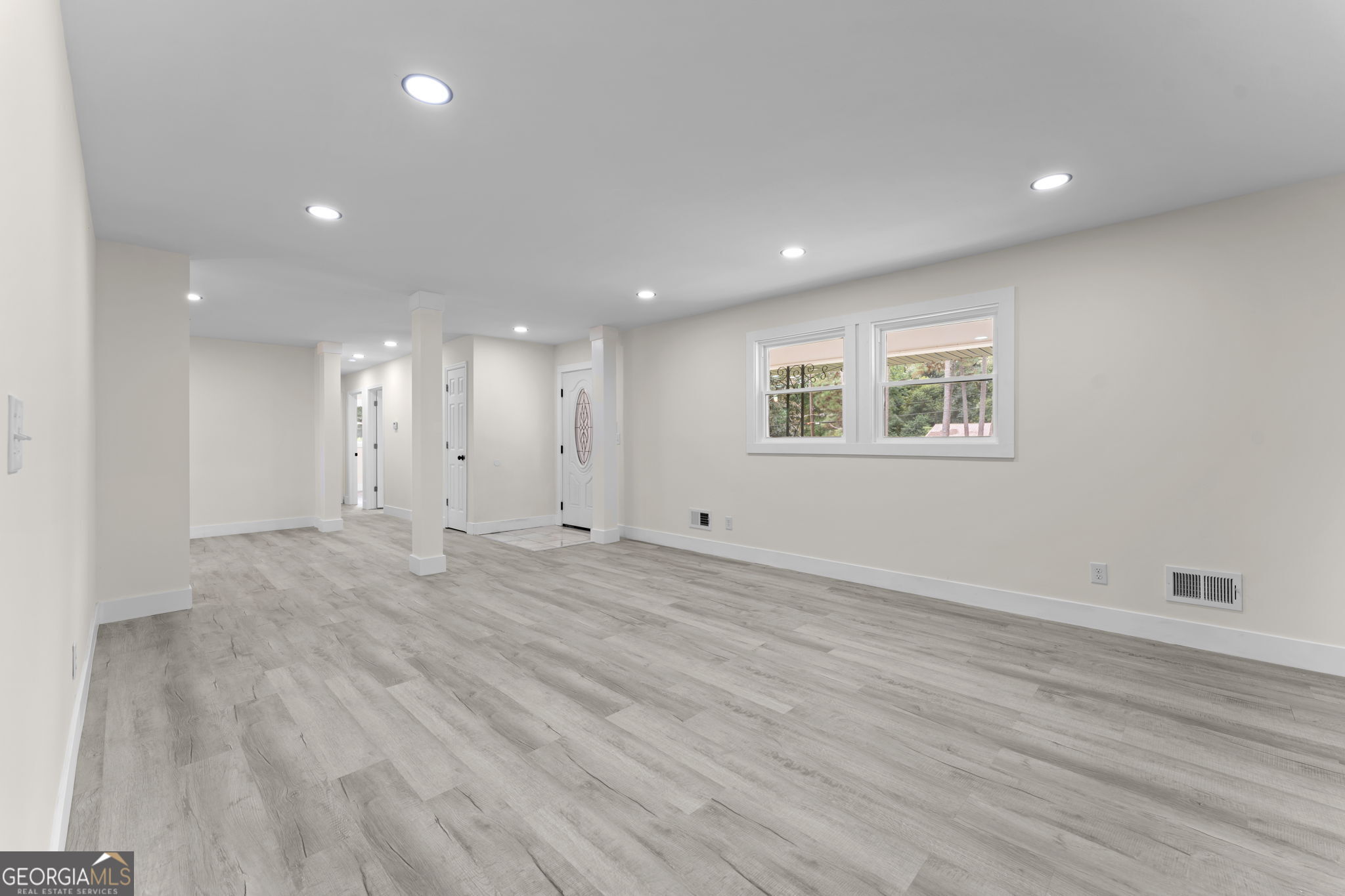 504 Ashby Way Property Photo 12