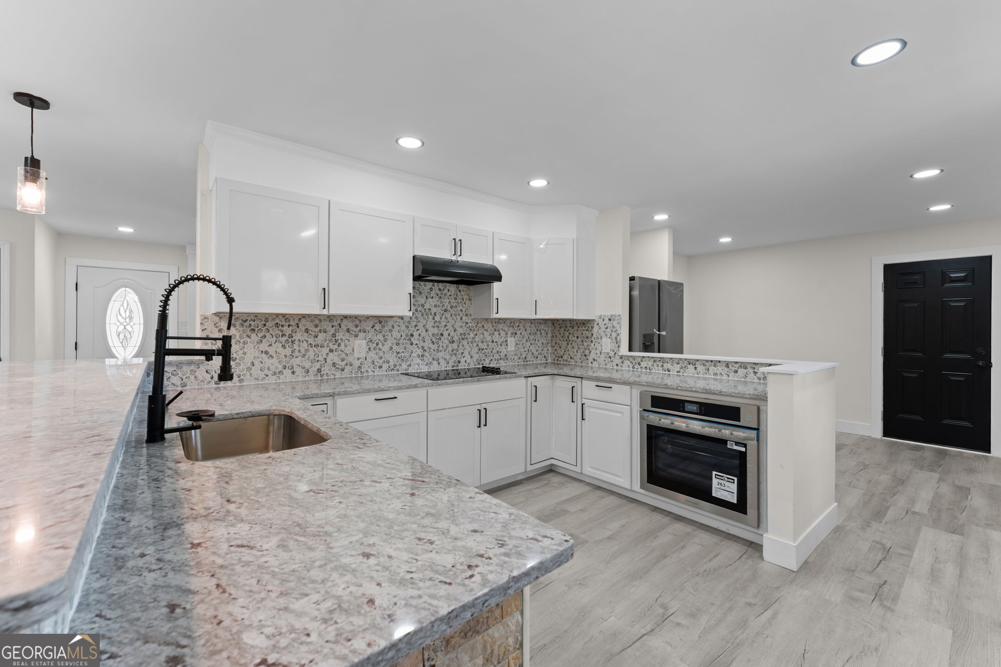504 Ashby Way Property Photo 16