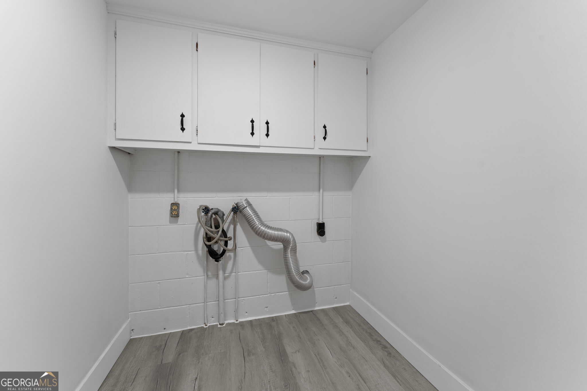 504 Ashby Way Property Photo 36