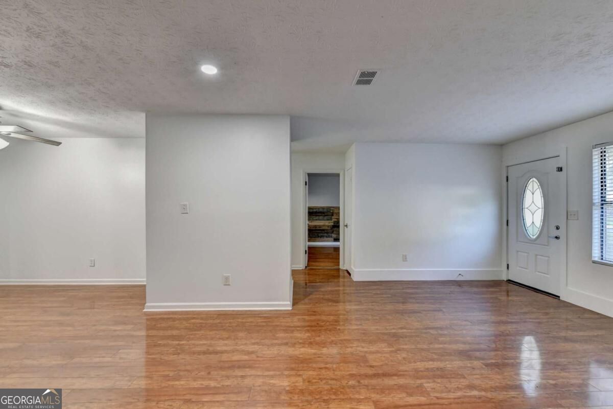 1360 Sugarwood Lane Property Photo 10
