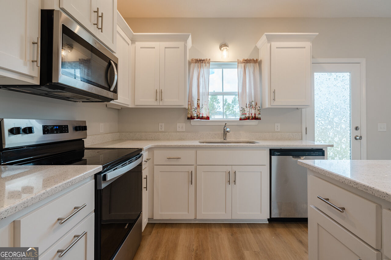 446 Mcclelland Road Ne Property Photo 19