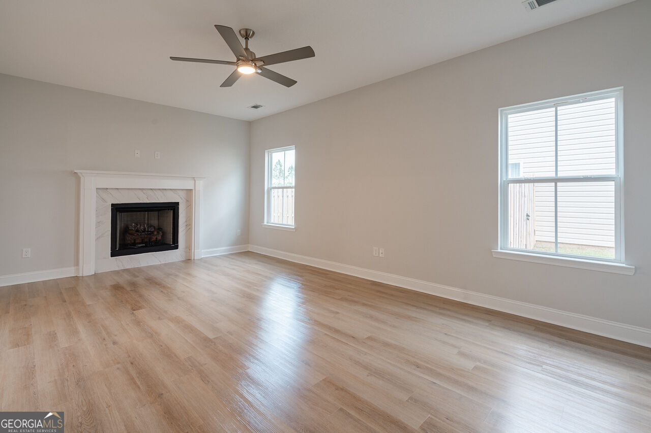 446 Mcclelland Road Ne Property Photo 26