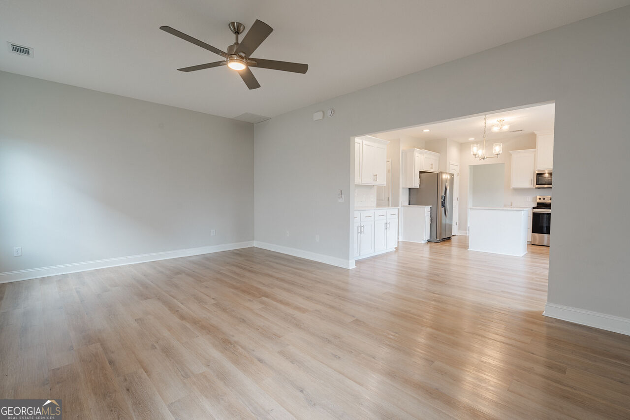 446 Mcclelland Road Ne Property Photo 29