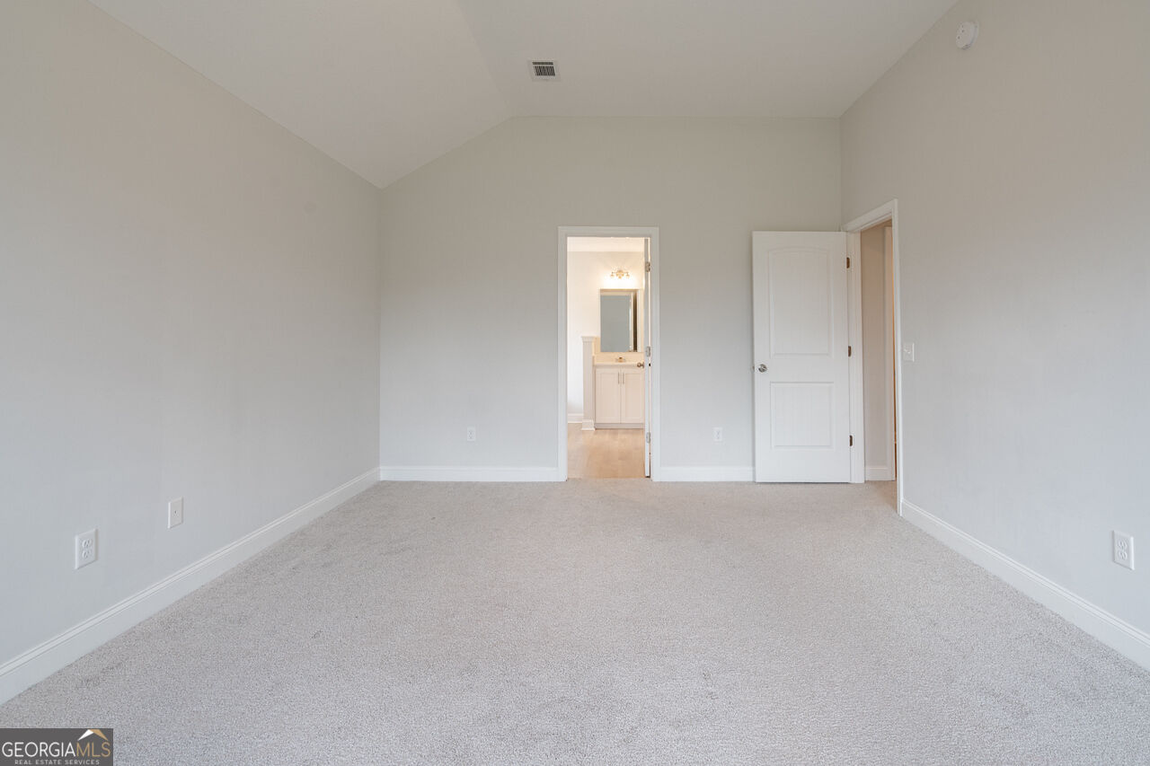 446 Mcclelland Road Ne Property Photo 46