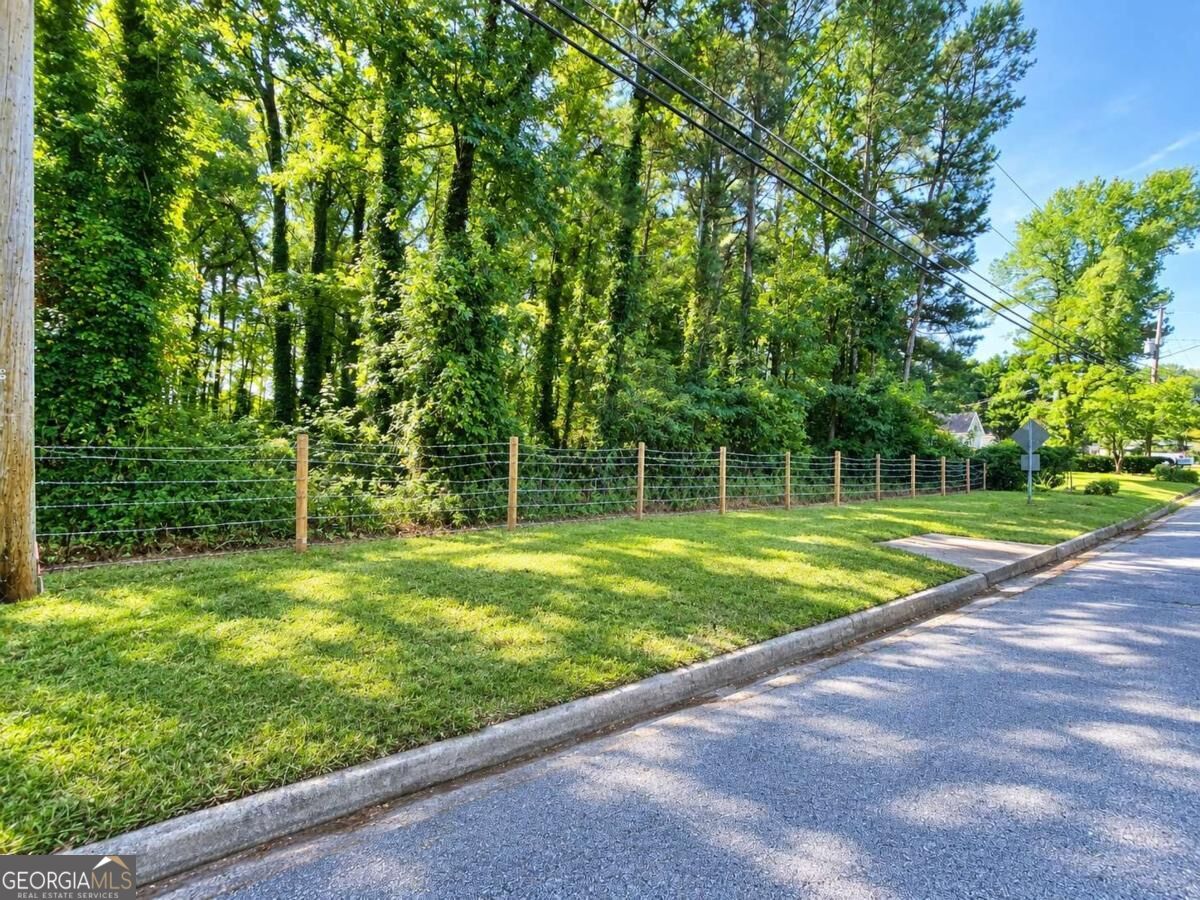 1680 Rose Garden Lane Property Photo 1