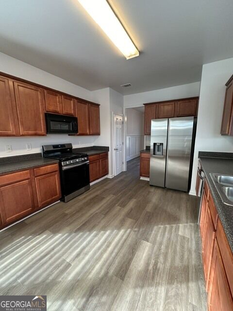 3803 Memphis Drive Property Photo 10