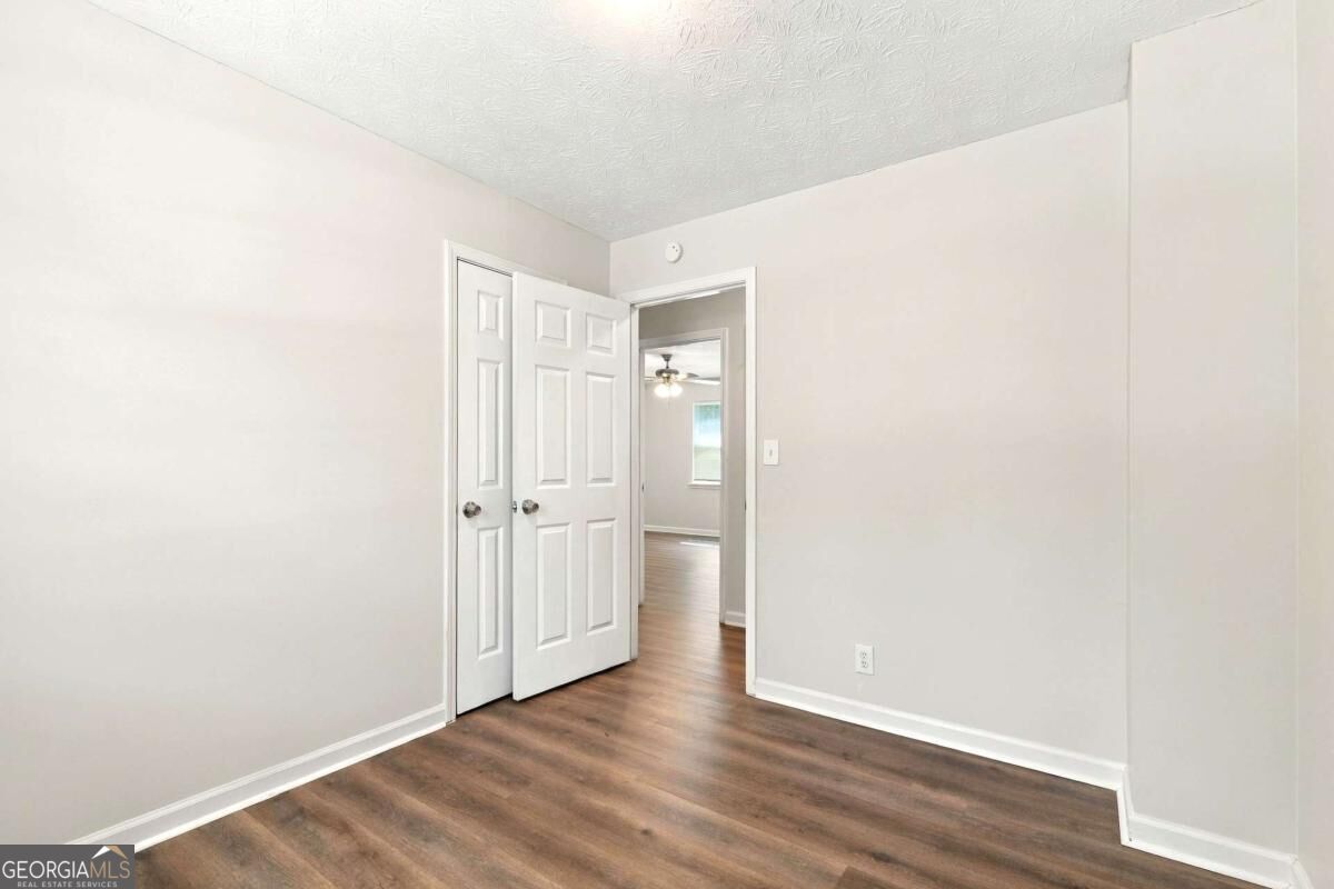 2741 Oxford Drive Property Photo 9
