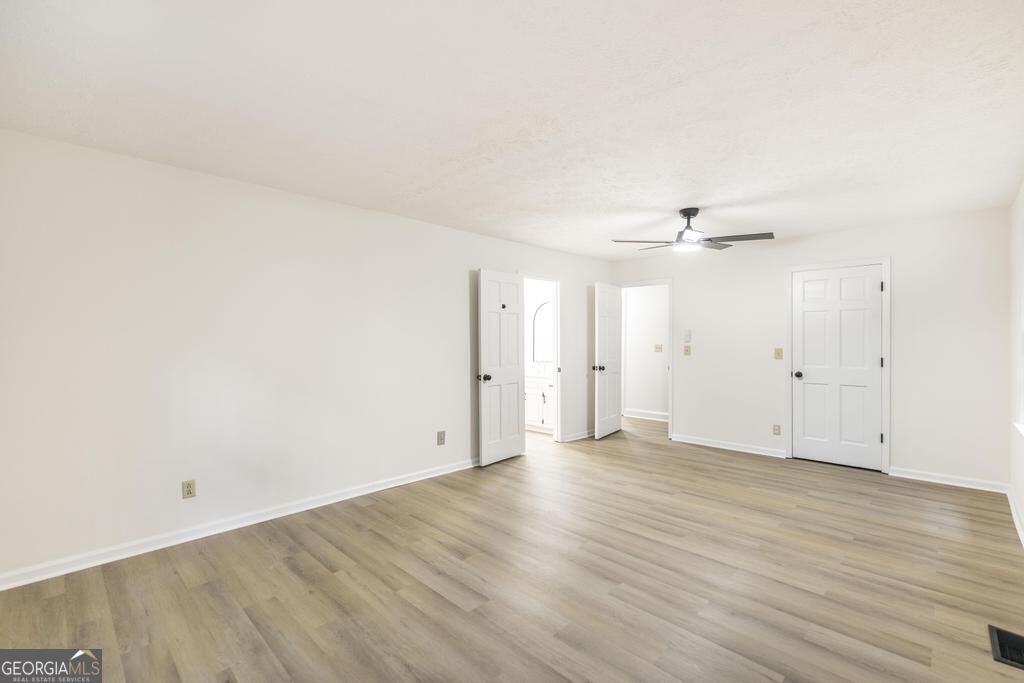 816 Wentworth Drive Property Photo 24