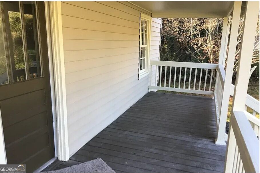 201 S Pine Street Property Photo 2