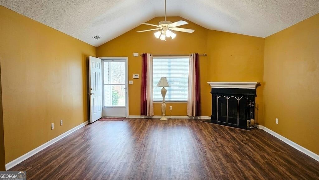 4384 Chestnut Oaks Trace Property Photo 6