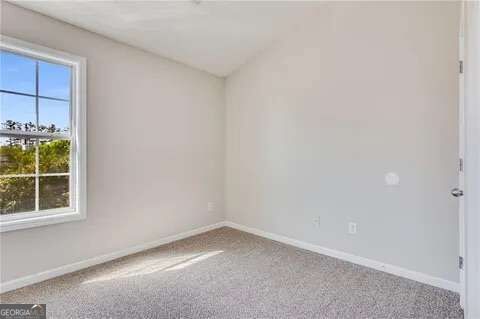762 Commerce Boulevard Property Photo 5