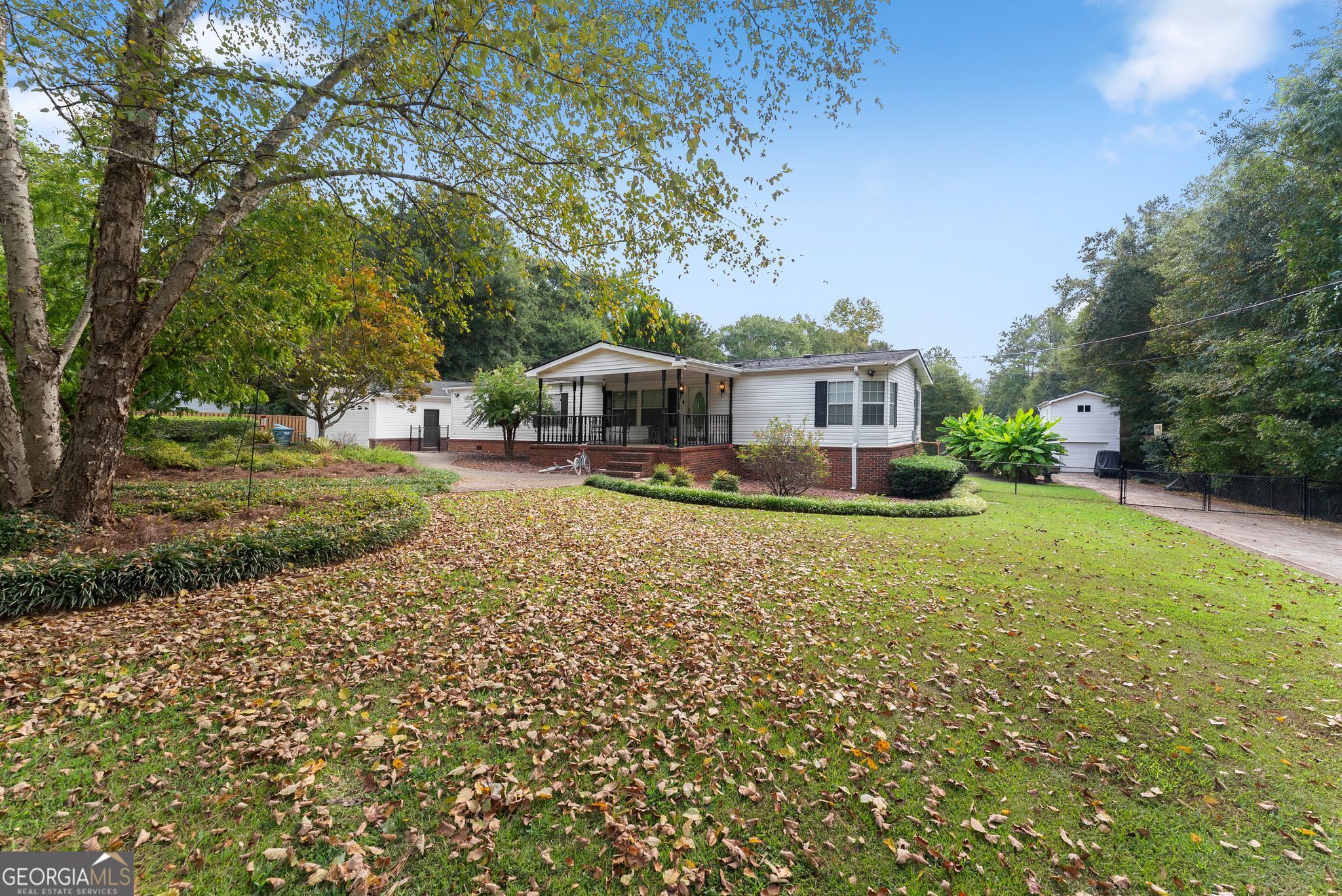 176 Woodpecker Lane Property Photo 4