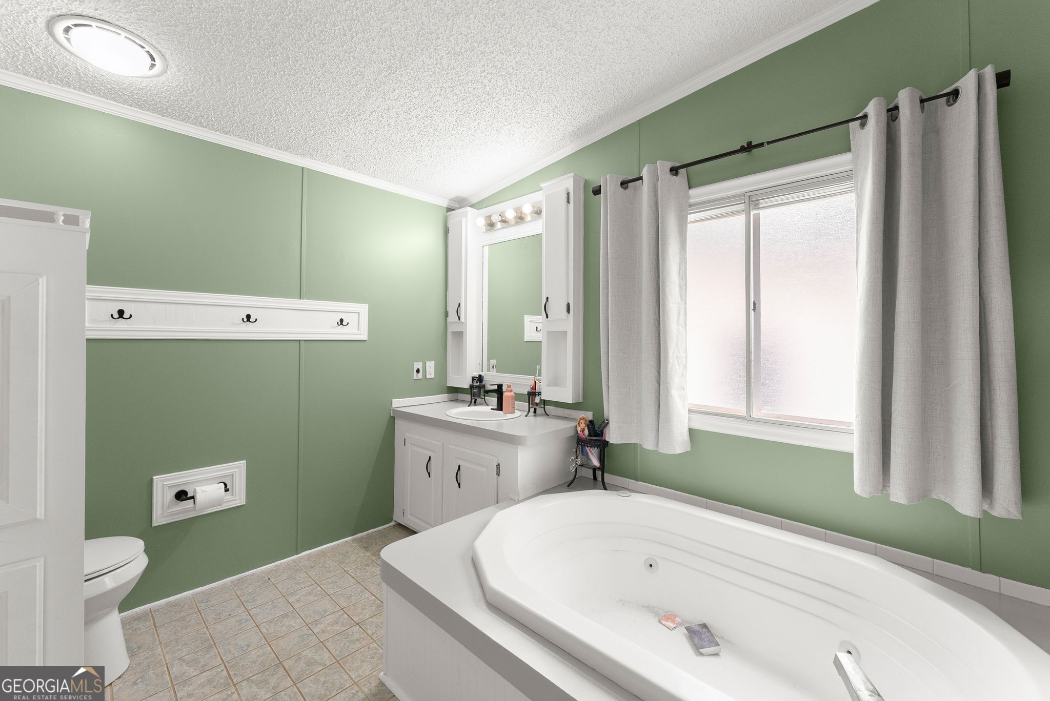 176 Woodpecker Lane Property Photo 24