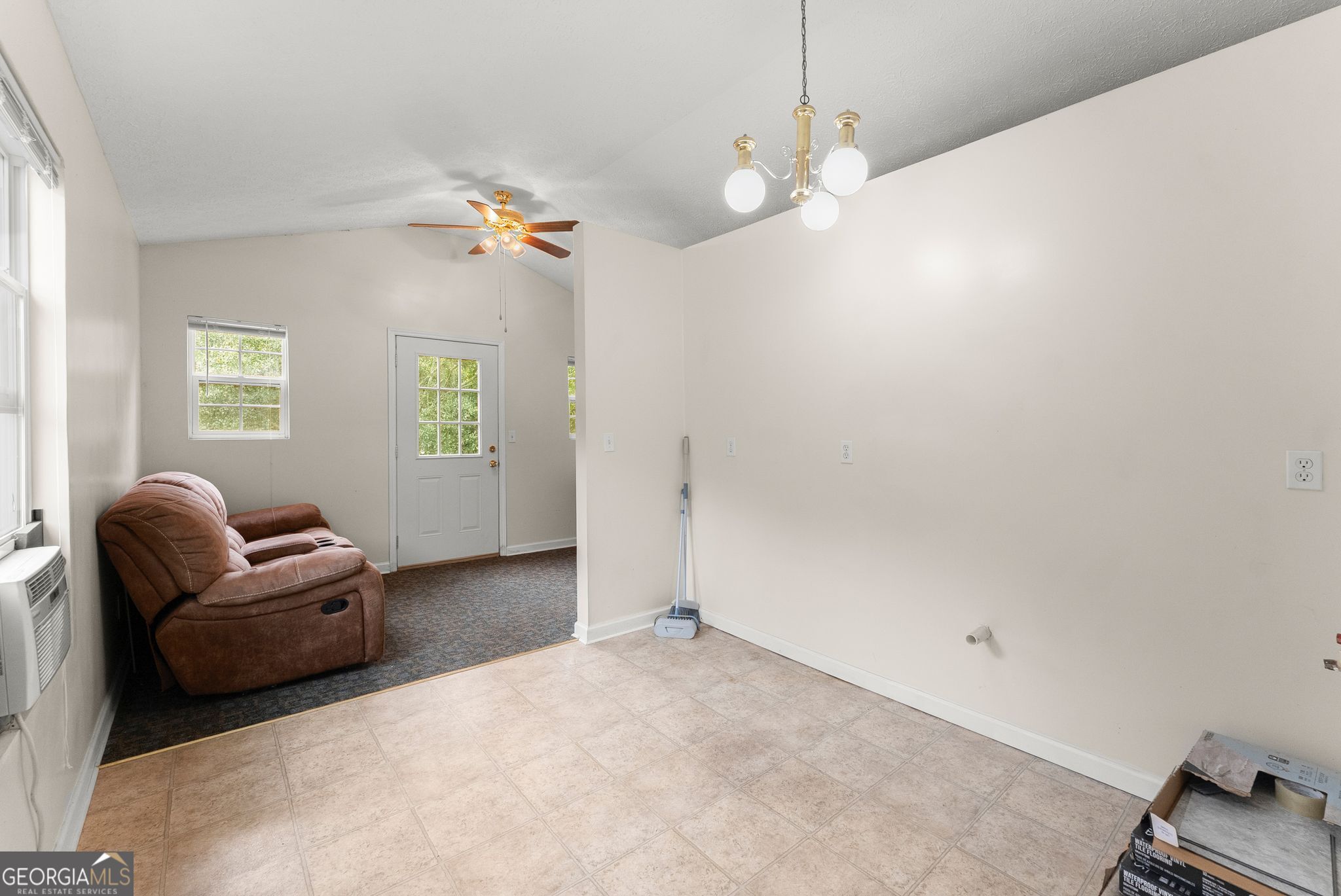 176 Woodpecker Lane Property Photo 37
