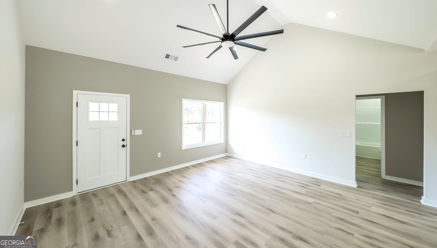 182 Arbacoochee Road Property Photo 3