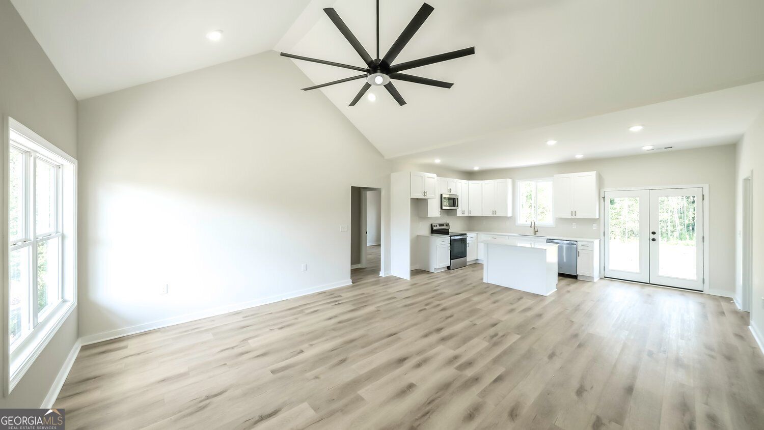182 Arbacoochee Road Property Photo 8