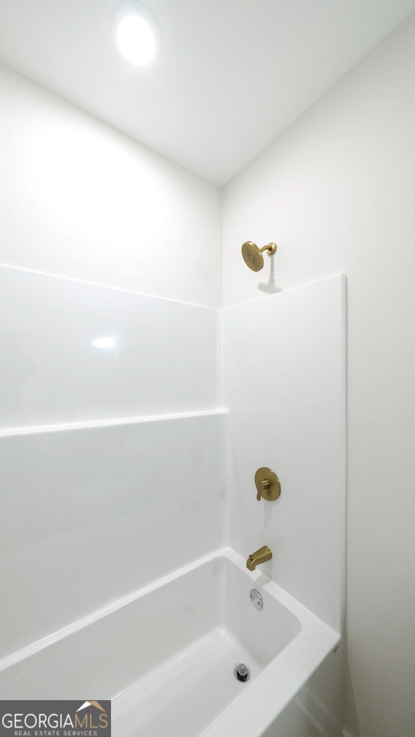 182 Arbacoochee Road Property Photo 28