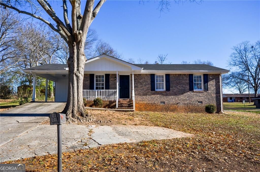 200 Capitol Avenue Property Photo 1