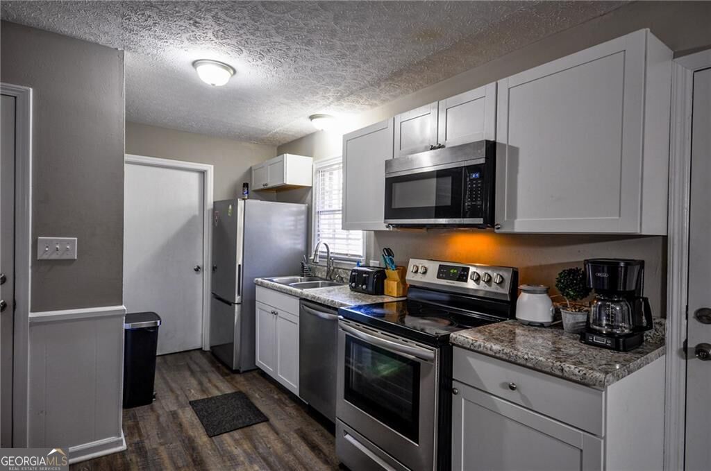 200 Capitol Avenue Property Photo 10