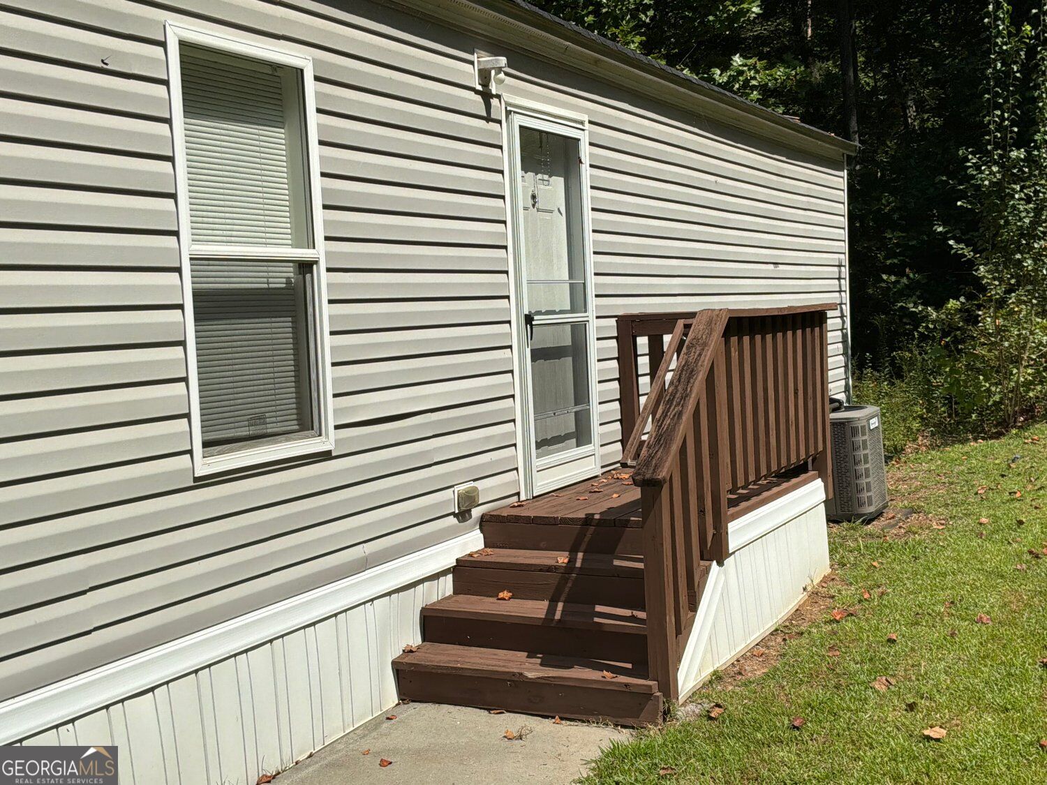 7631 Dallas Highway Property Photo 9