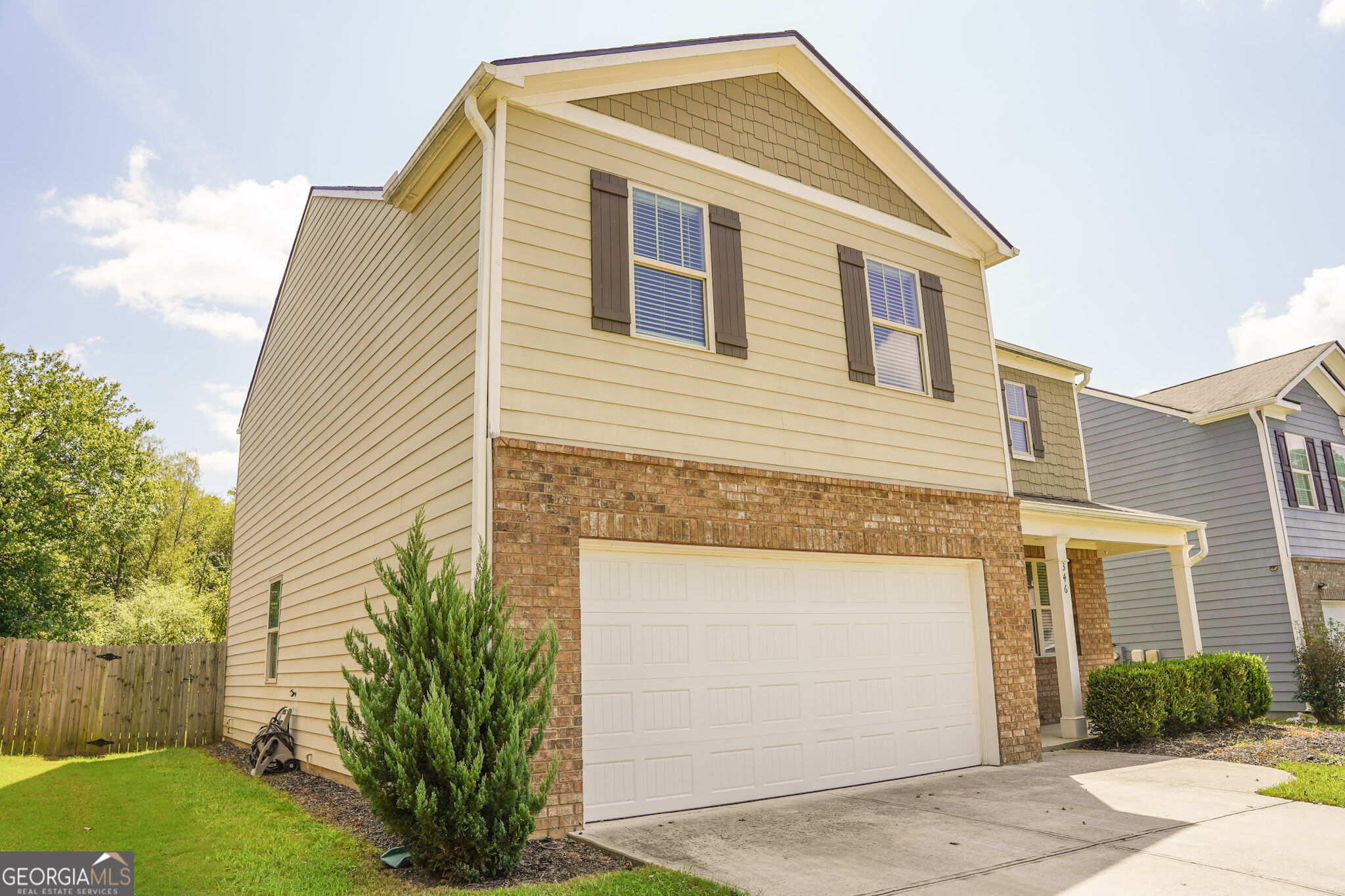 346 Maple Brook Drive Property Photo 6