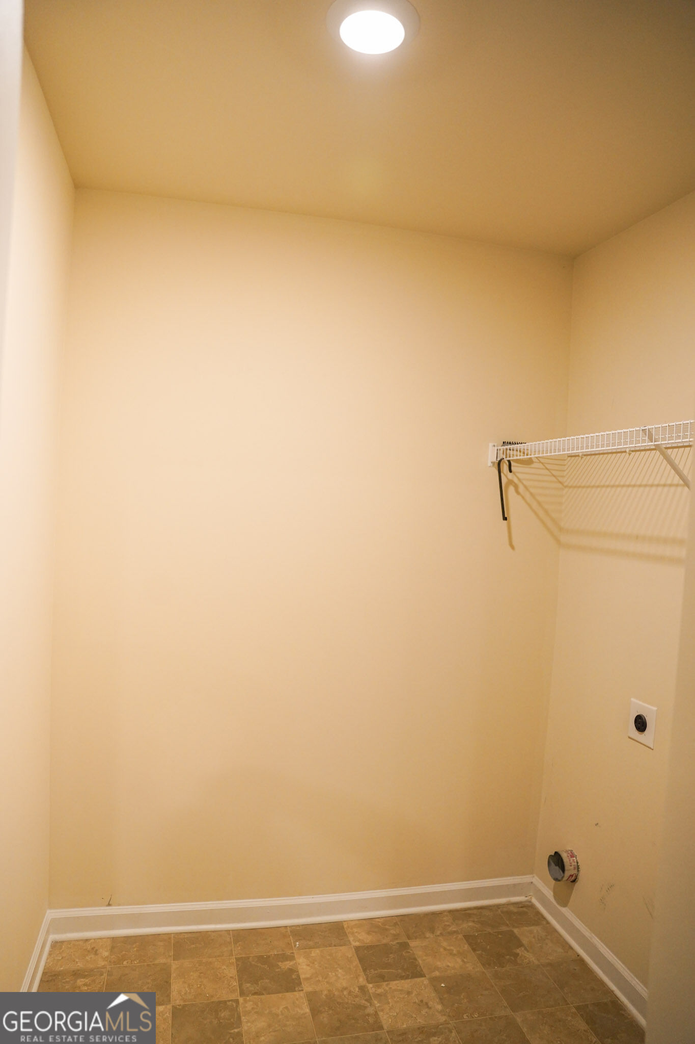 346 Maple Brook Drive Property Photo 27