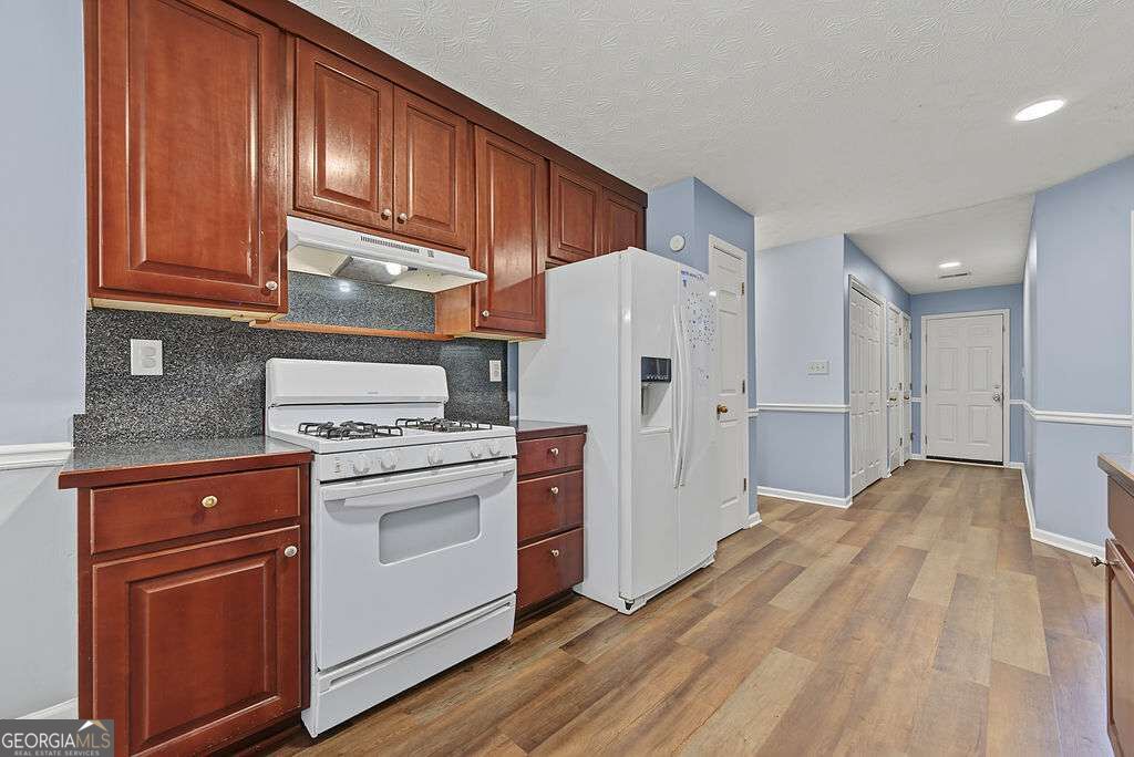 25 Cliff Court Property Photo 14