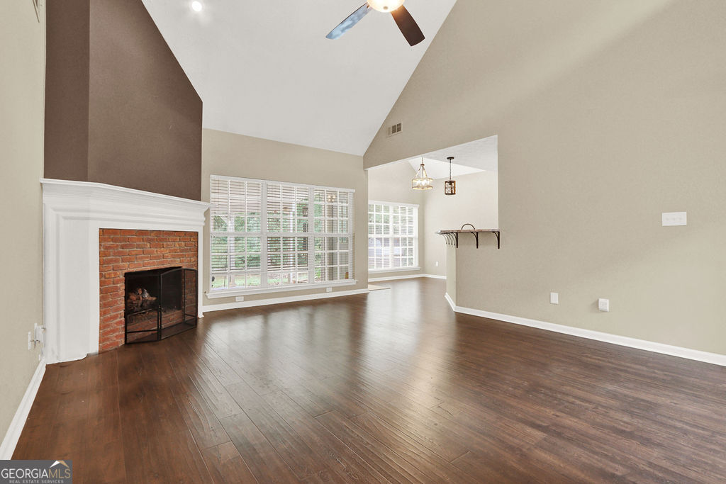 4046 River Elan Drive Property Photo 2