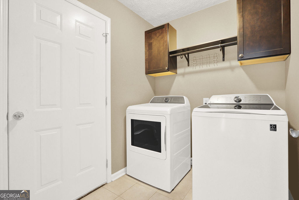 4046 River Elan Drive Property Photo 9