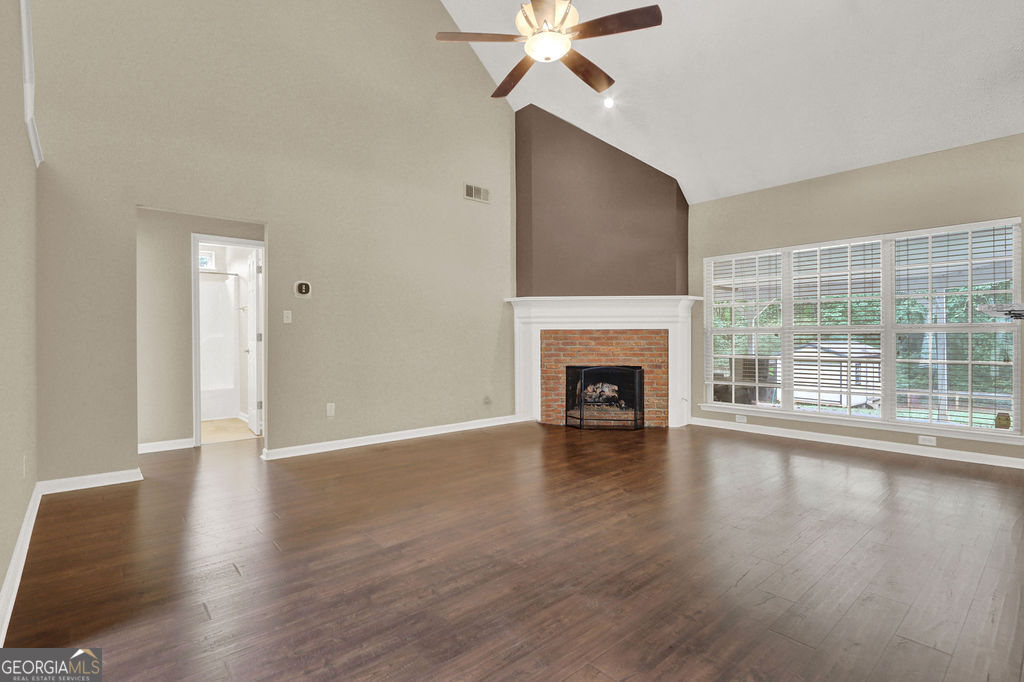 4046 River Elan Drive Property Photo 12