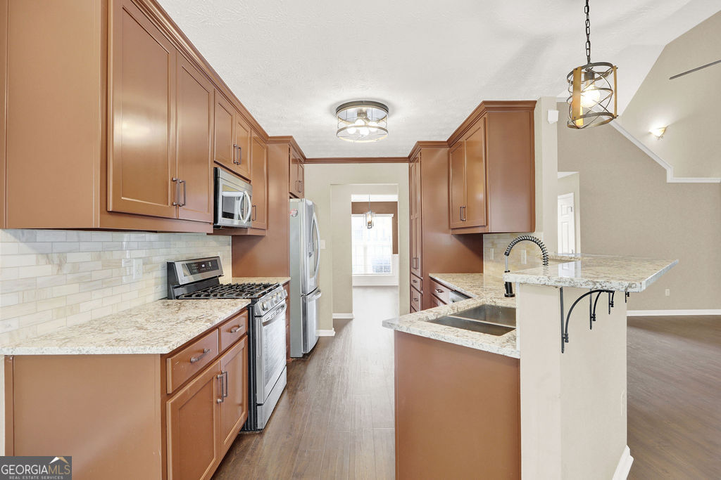 4046 River Elan Drive Property Photo 17