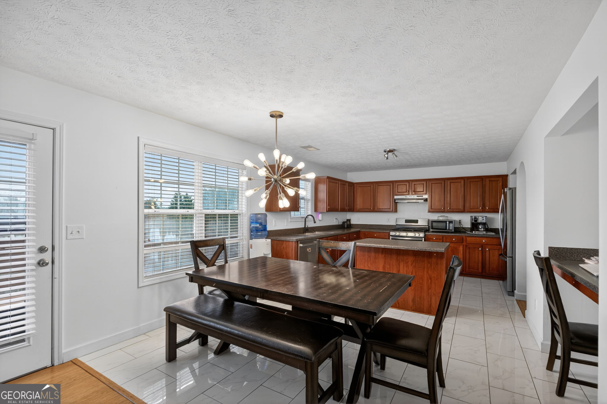 310 Berkley Drive Property Photo 8