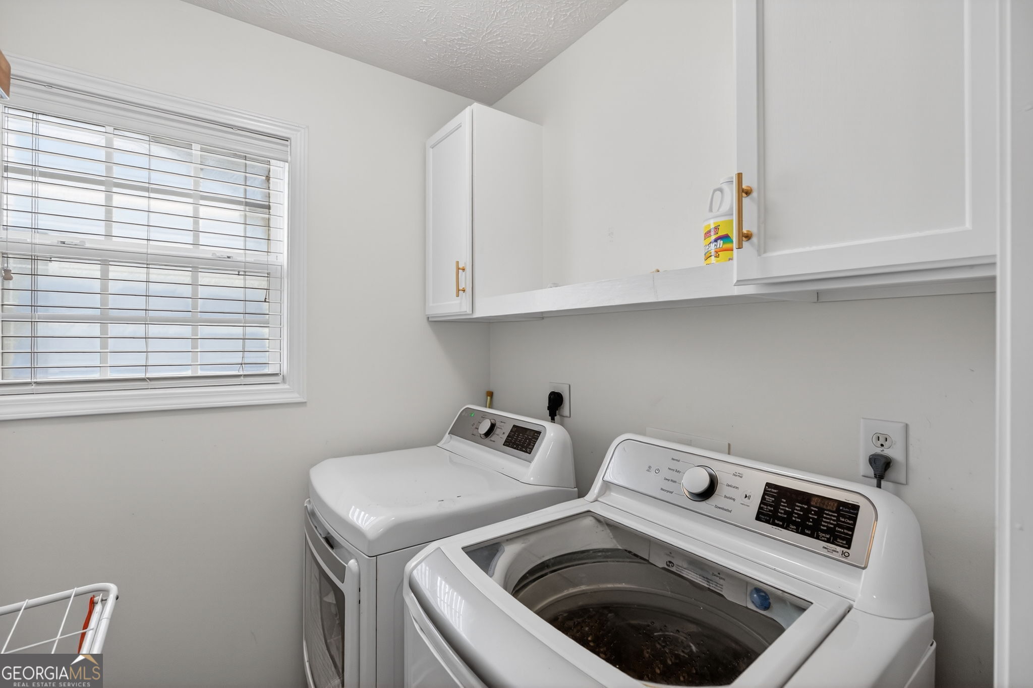 310 Berkley Drive Property Photo 10