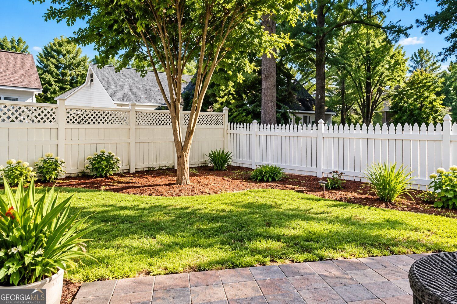 905 Downyshire Drive Property Photo 14