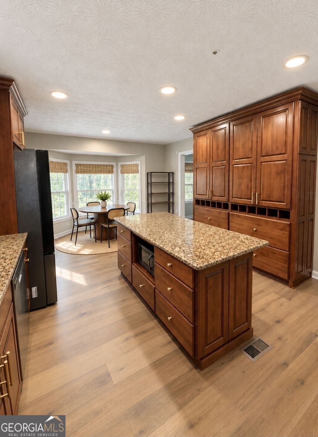 3731 Spring Leaf Lane Property Photo 8