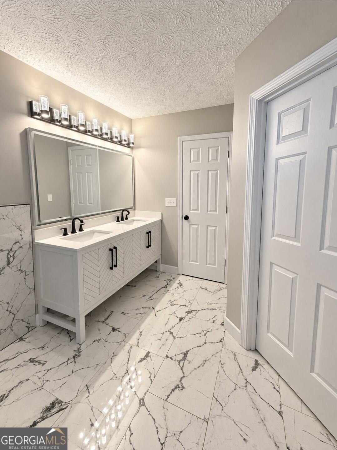 3731 Spring Leaf Lane Property Photo 12
