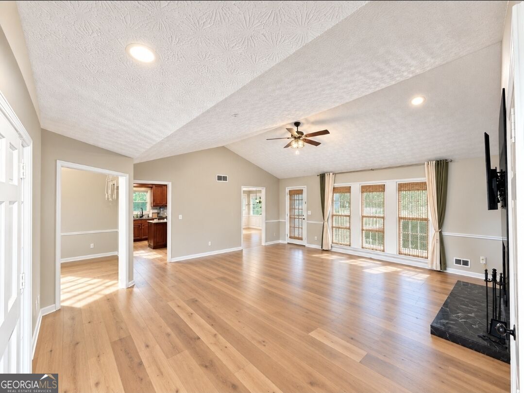 3731 Spring Leaf Lane Property Photo 28