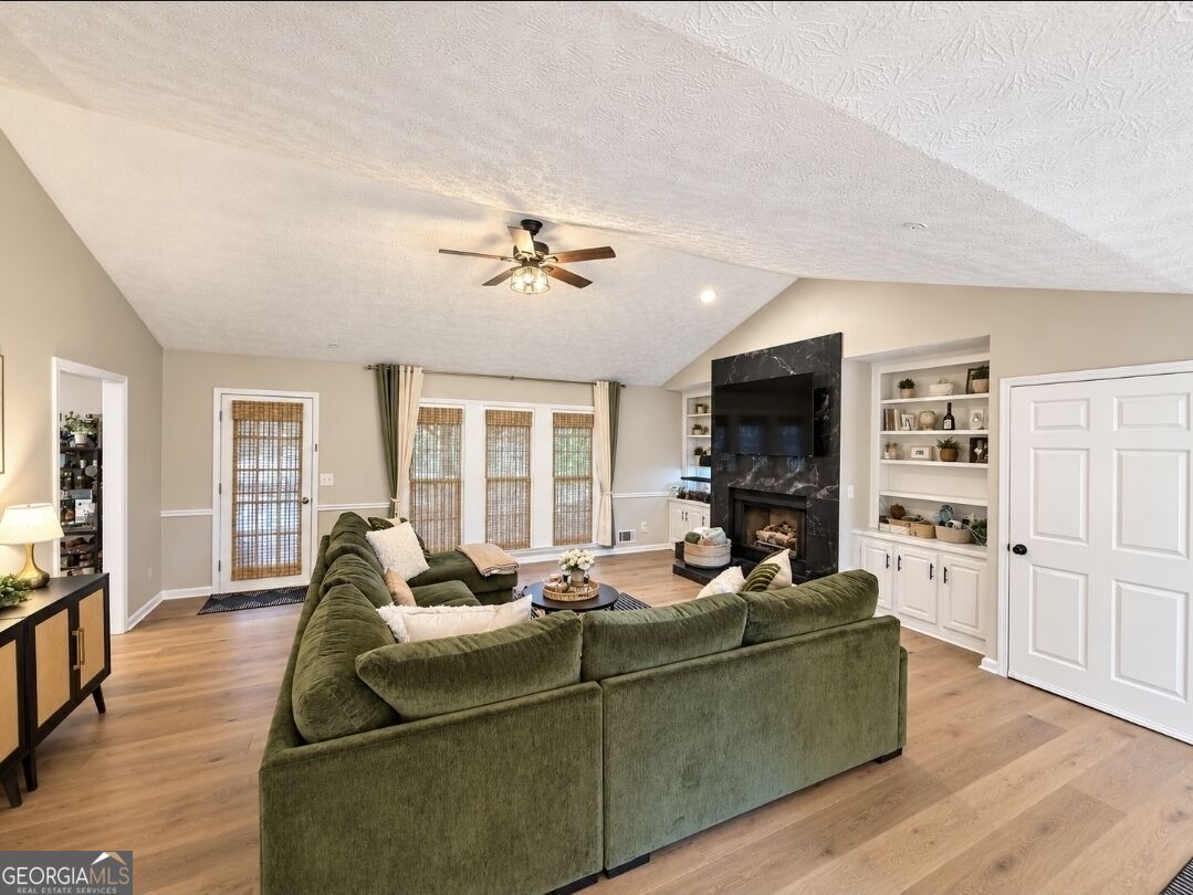 3731 Spring Leaf Lane Property Photo 29