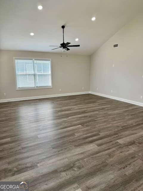 1000 Callaway Avenue Property Photo 2