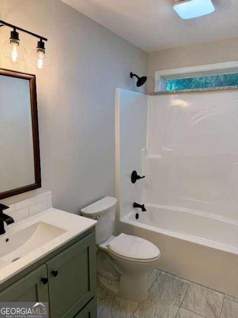 1000 Callaway Avenue Property Photo 10