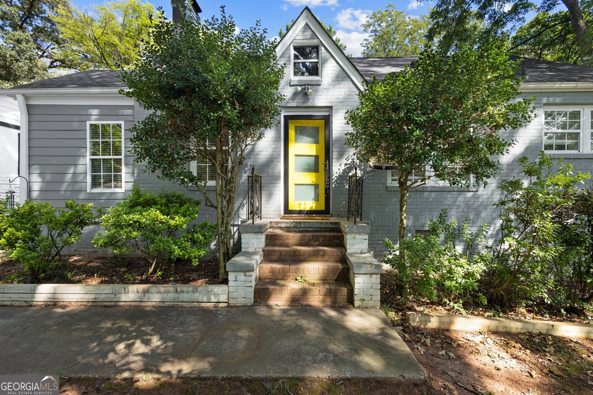 1816 Sylvan Road Sw Property Photo 1