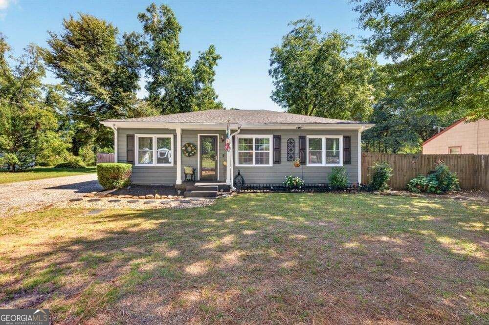 1013 S Madison Avenue Property Photo 1