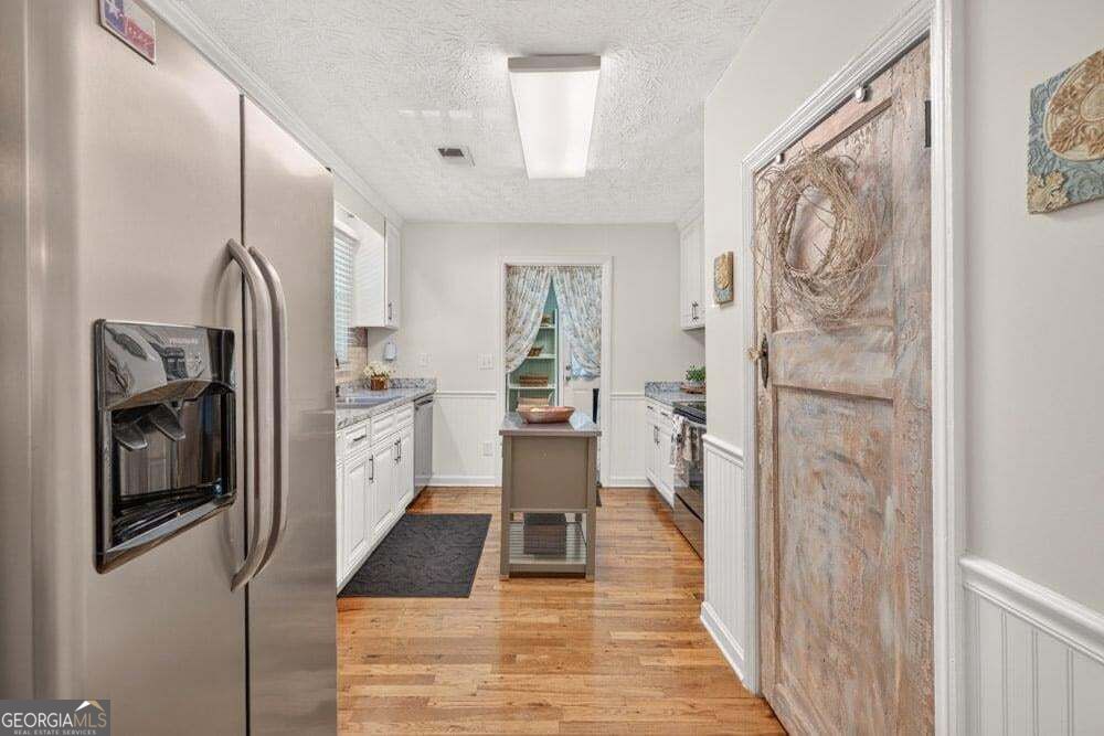 1013 S Madison Avenue Property Photo 9