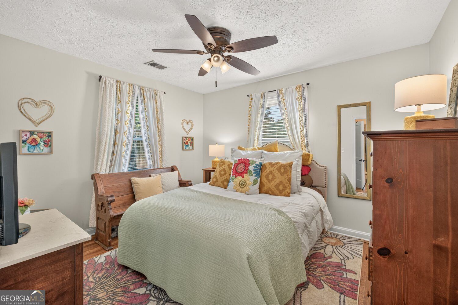 1013 S Madison Avenue Property Photo 19