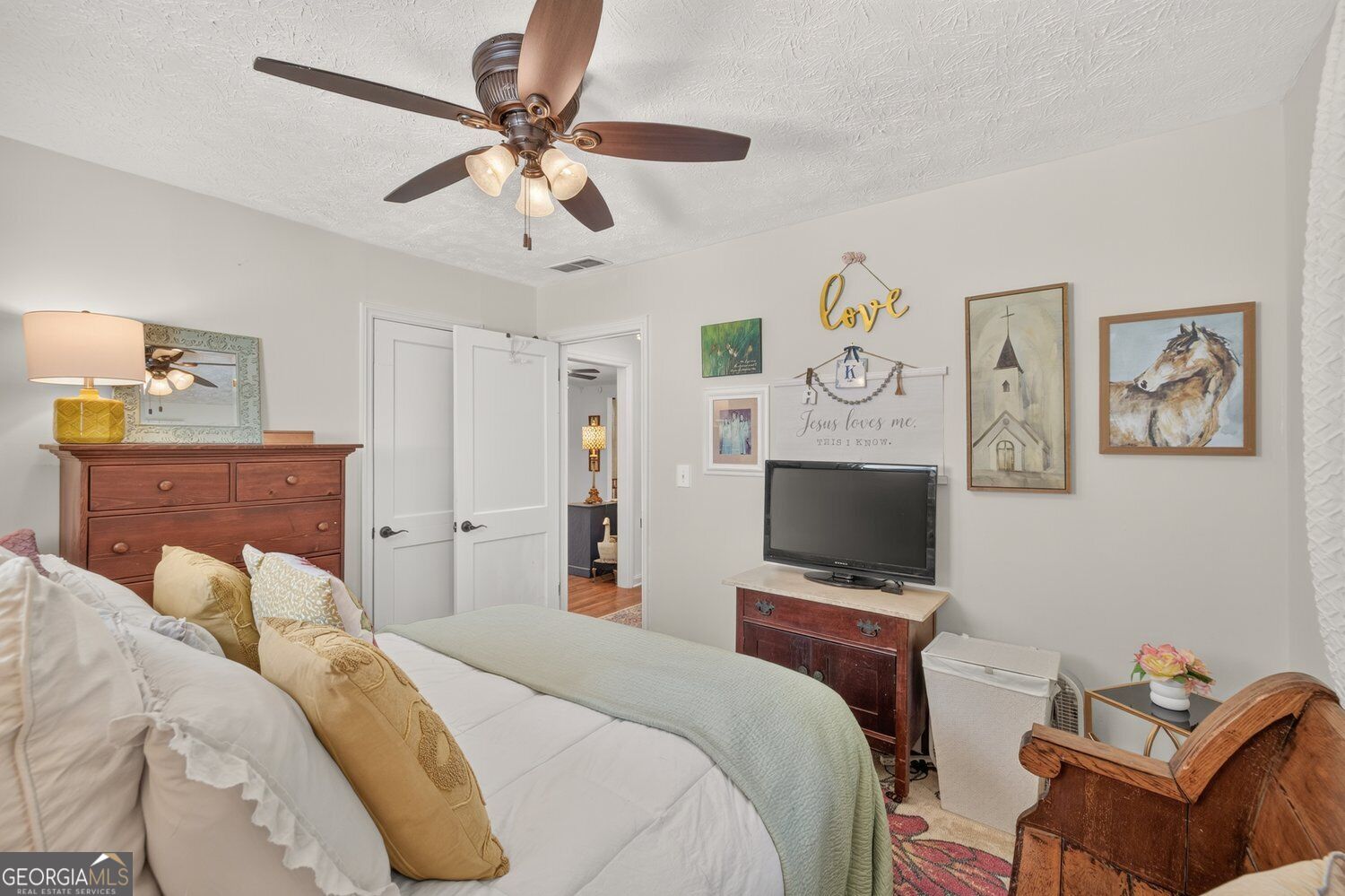 1013 S Madison Avenue Property Photo 20