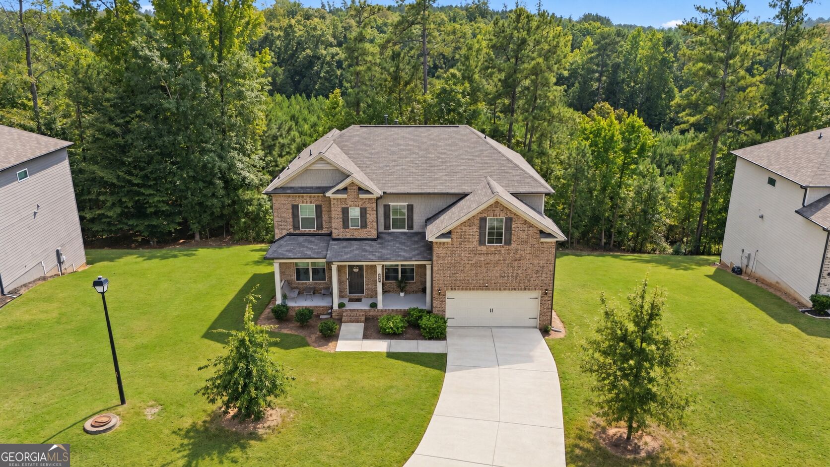510 Eagles Point Property Photo 2