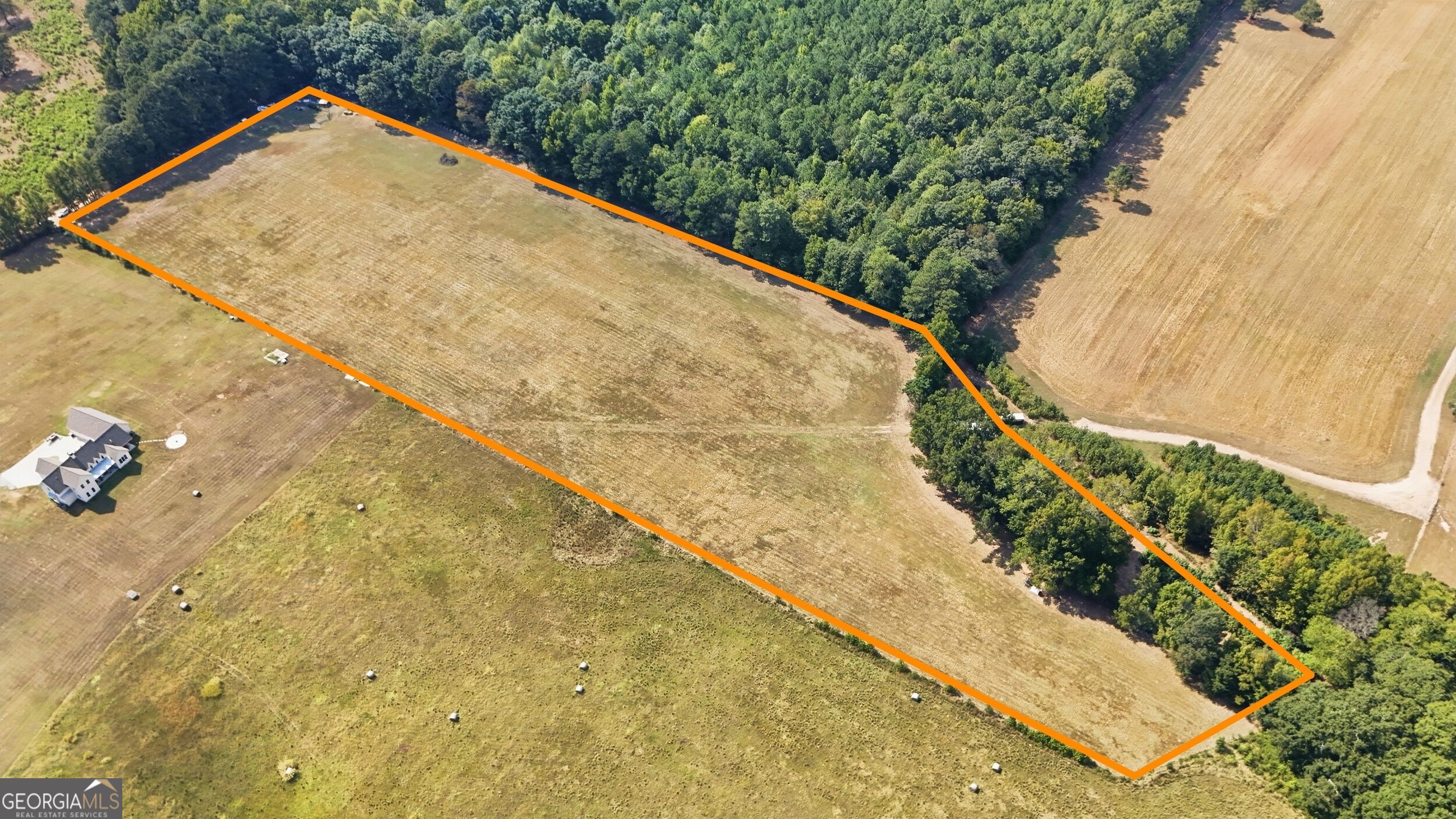 653 Spears Road Property Photo 3