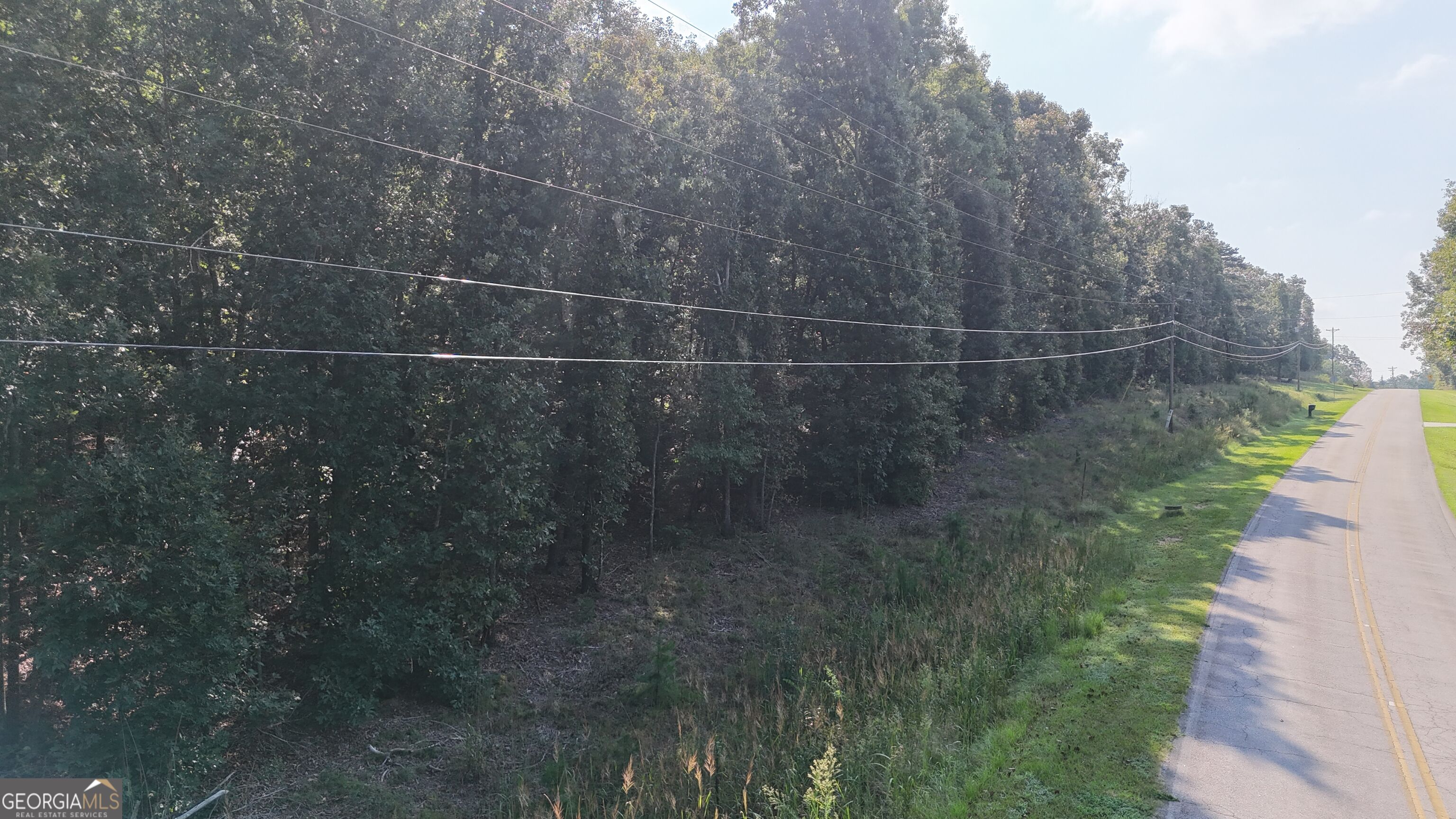 2122 Hunters Creek Road Property Photo 4