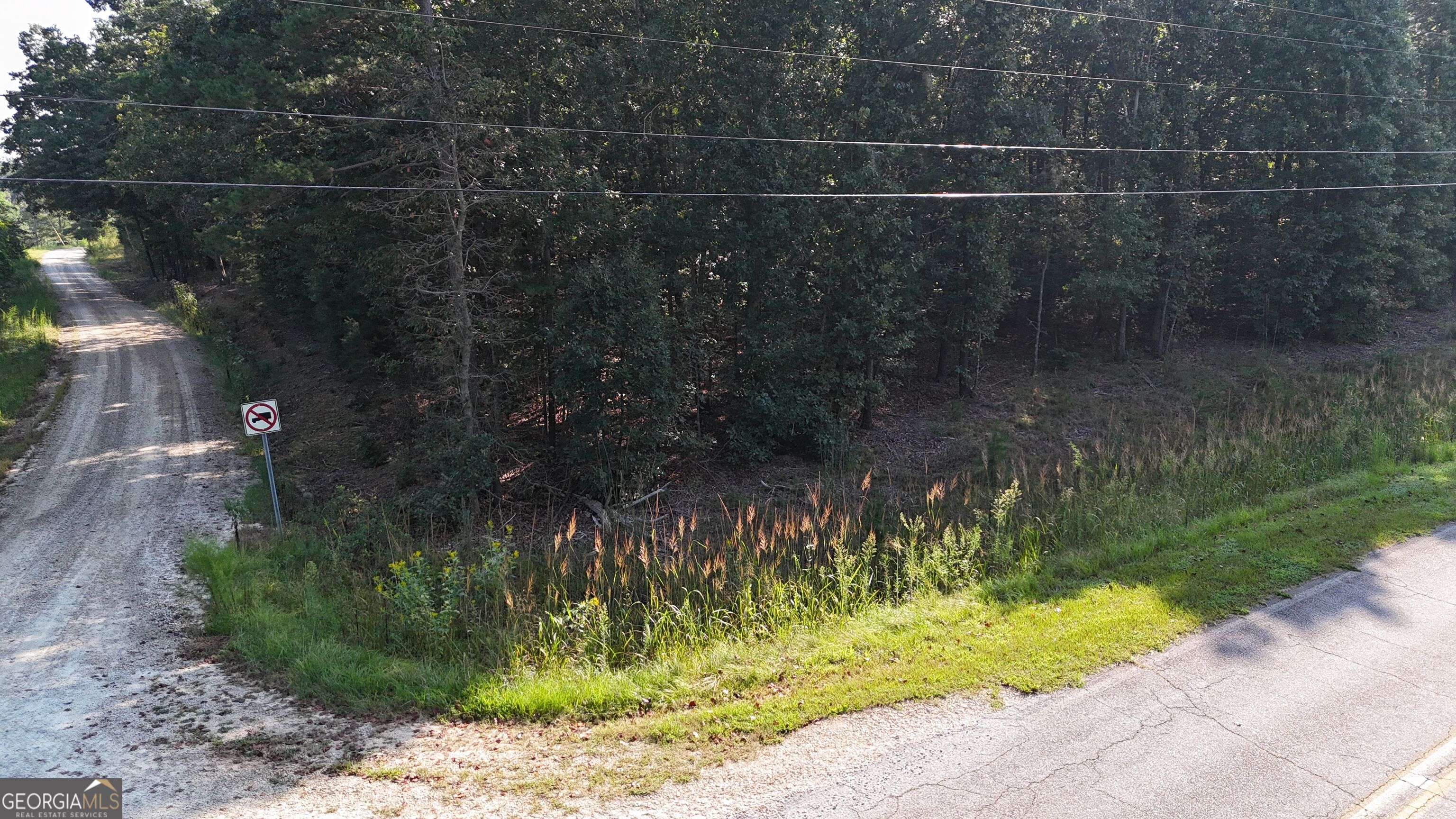 2122 Hunters Creek Road Property Photo 5